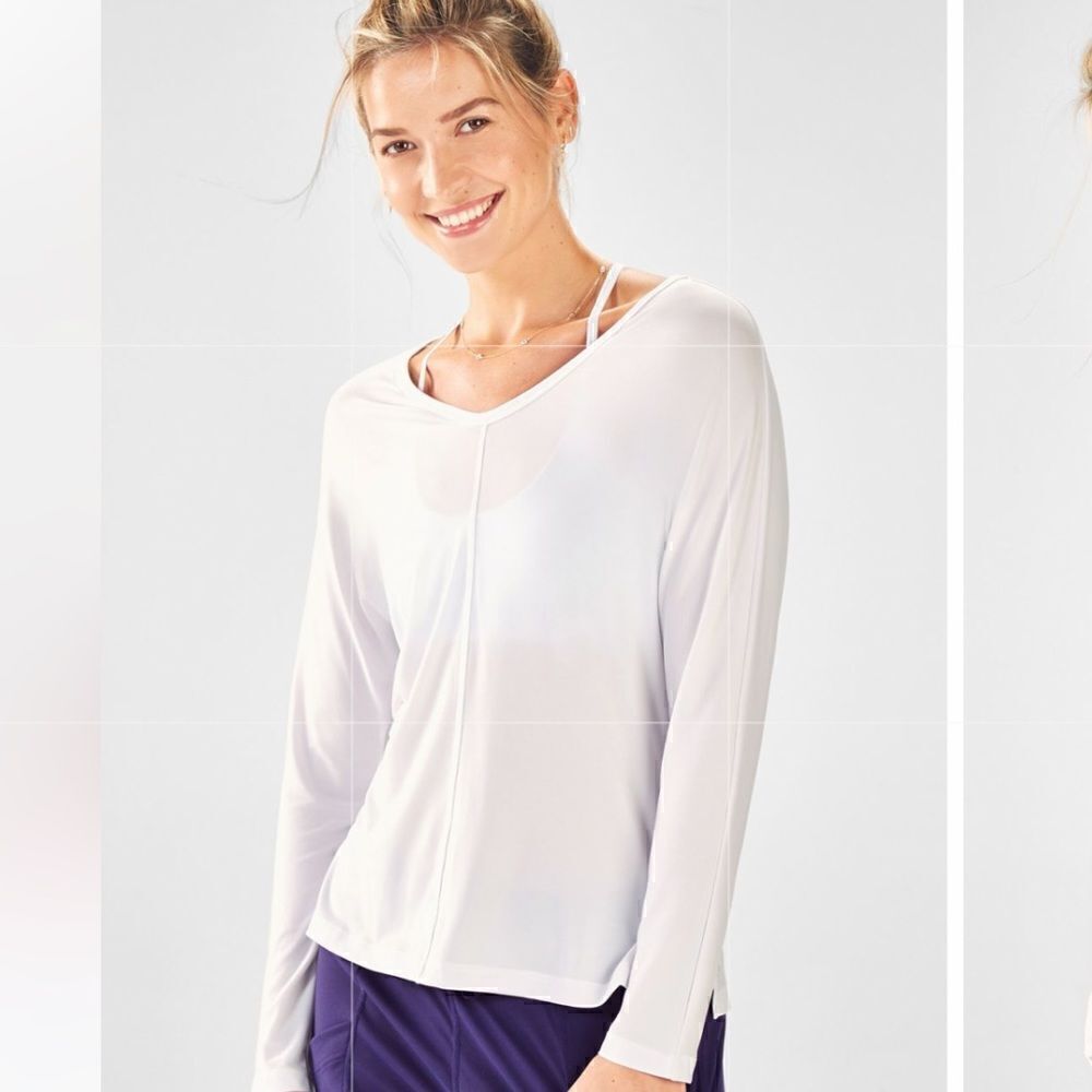 NWT Fabletics Lydia Side Slit Long-Sleeve Tee XL